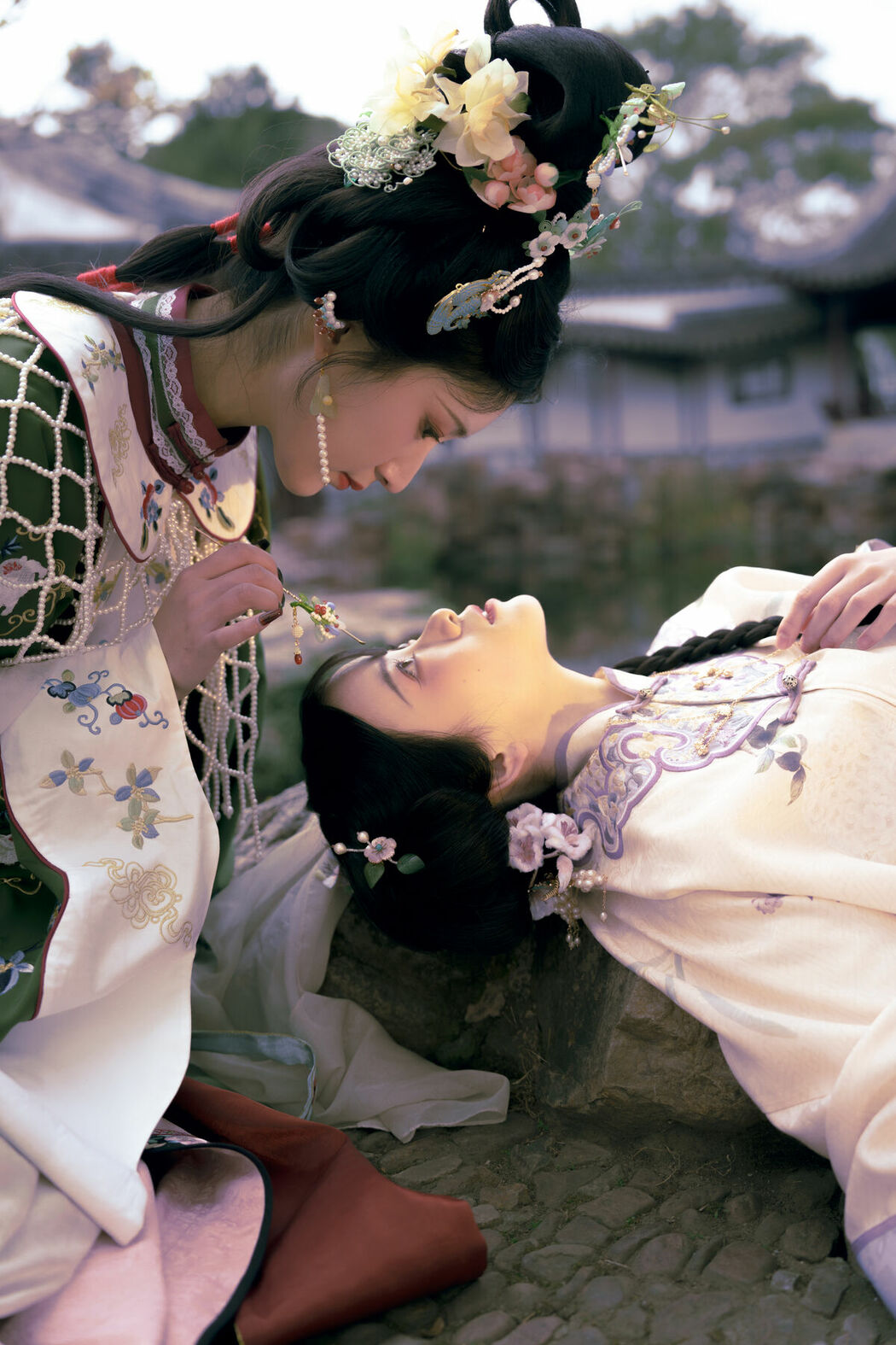 YiTuYu艺图语 Vol.9846 He Li Han (24P)