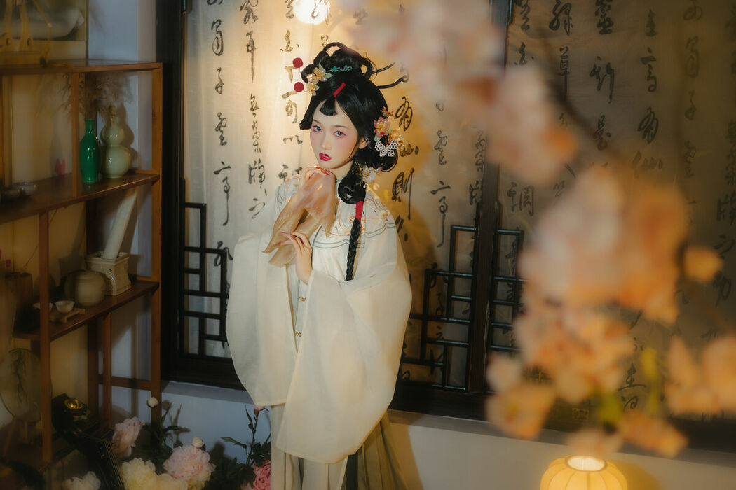 YiTuYu艺图语 Vol.9850 Nian Nian (27P)