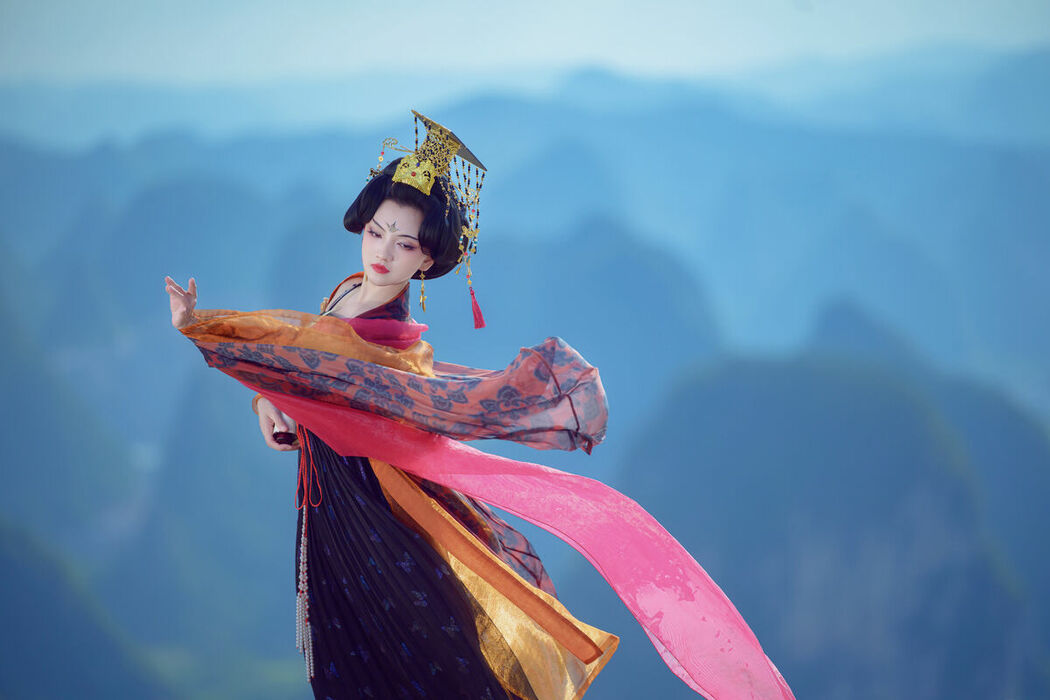 YiTuYu艺图语 Vol.9849 Long Mei Er (14P)