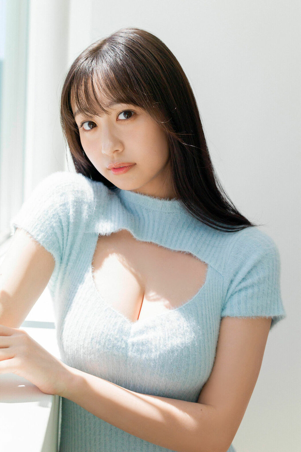 JP Aoi Mizobata 溝端葵 – FRIDAYデジタル写真集 夏のはじめ (56P)