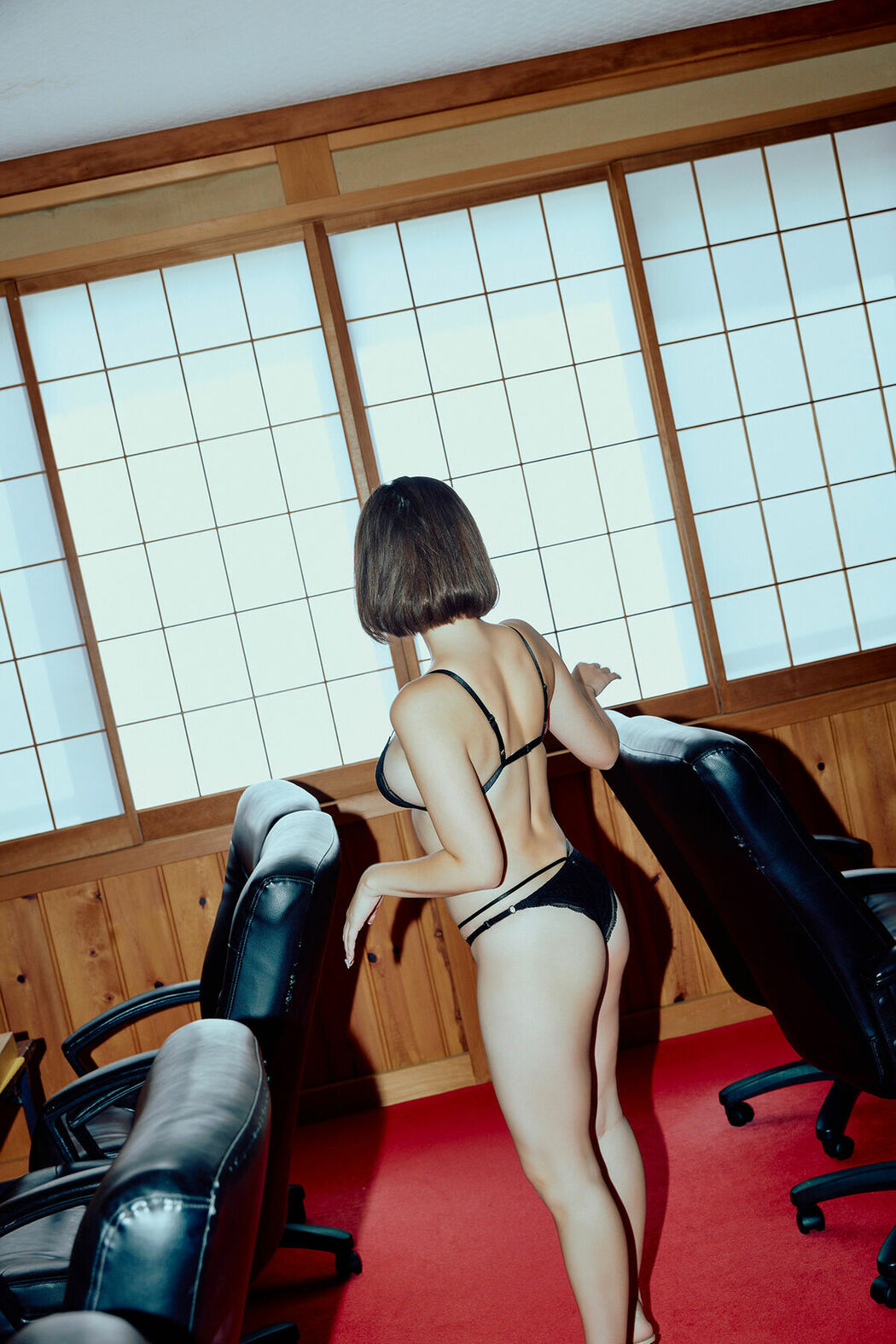 JP Otono Sakurai 櫻井おとの – FLASHデジタル写真集 艶めく (77P)