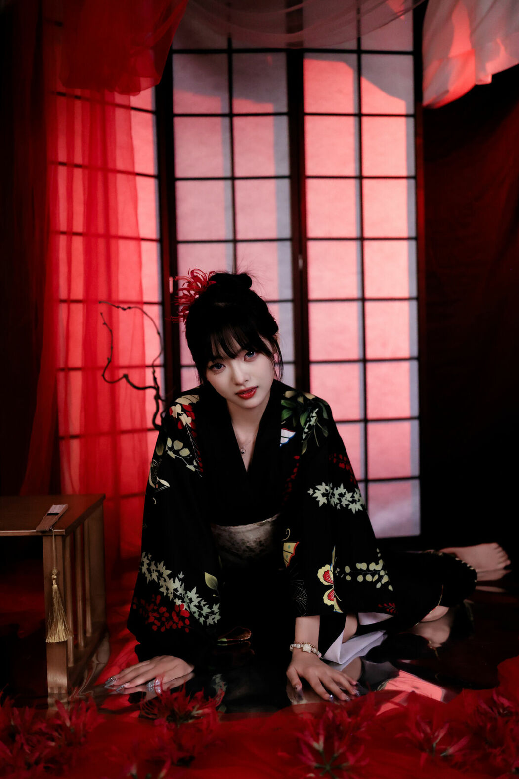 YiTuYu艺图语 Vol.9855 ## (26P)