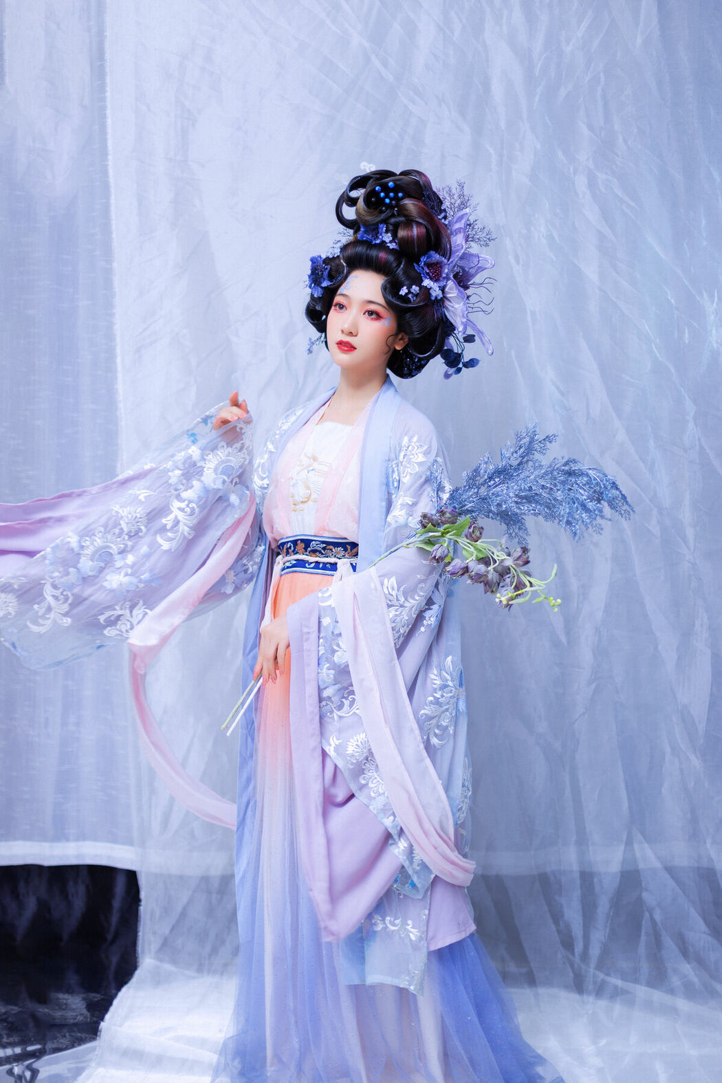 YiTuYu艺图语 Vol.9857 Li Xiao Xin (20P)
