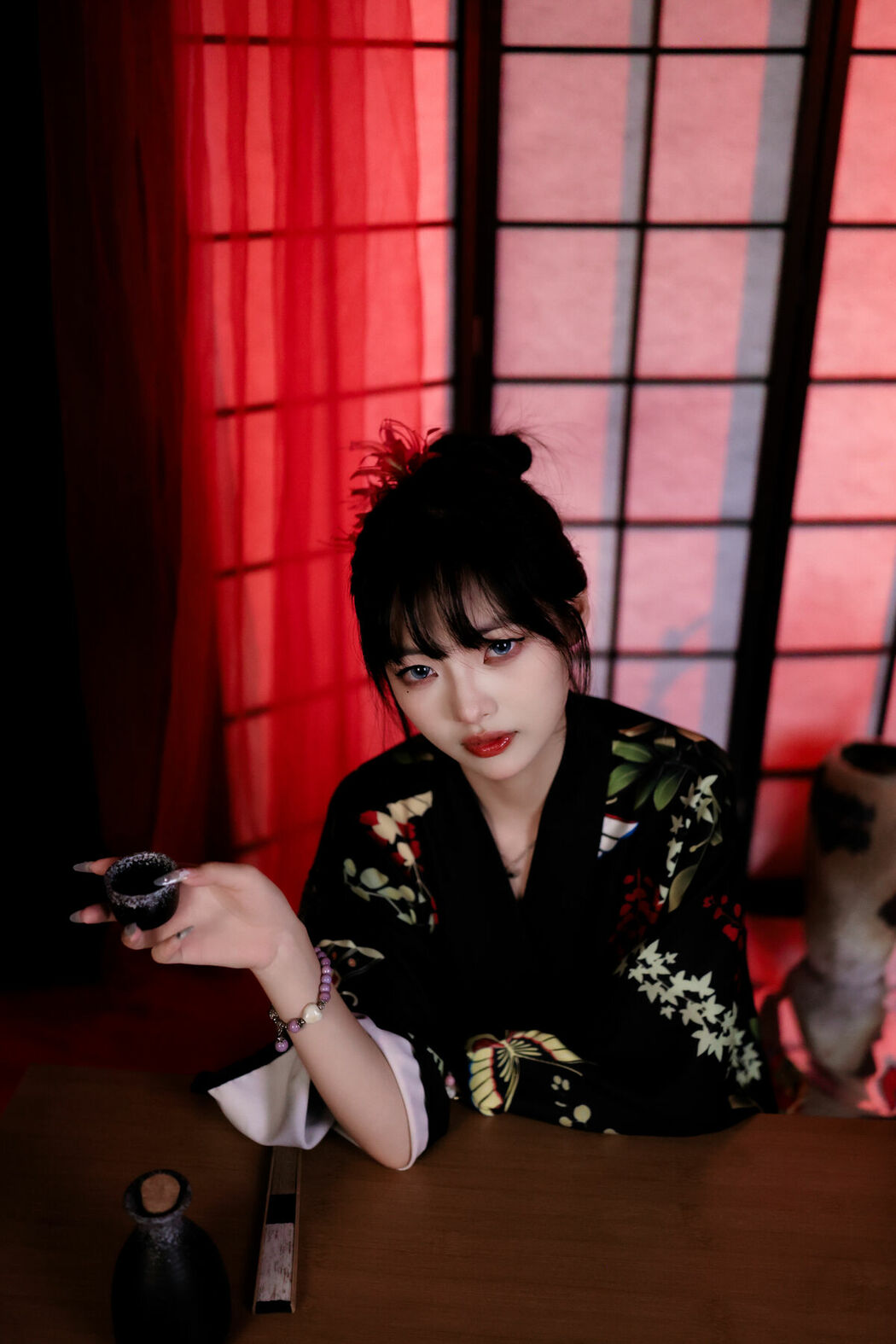 YiTuYu艺图语 Vol.9855 ## (26P)