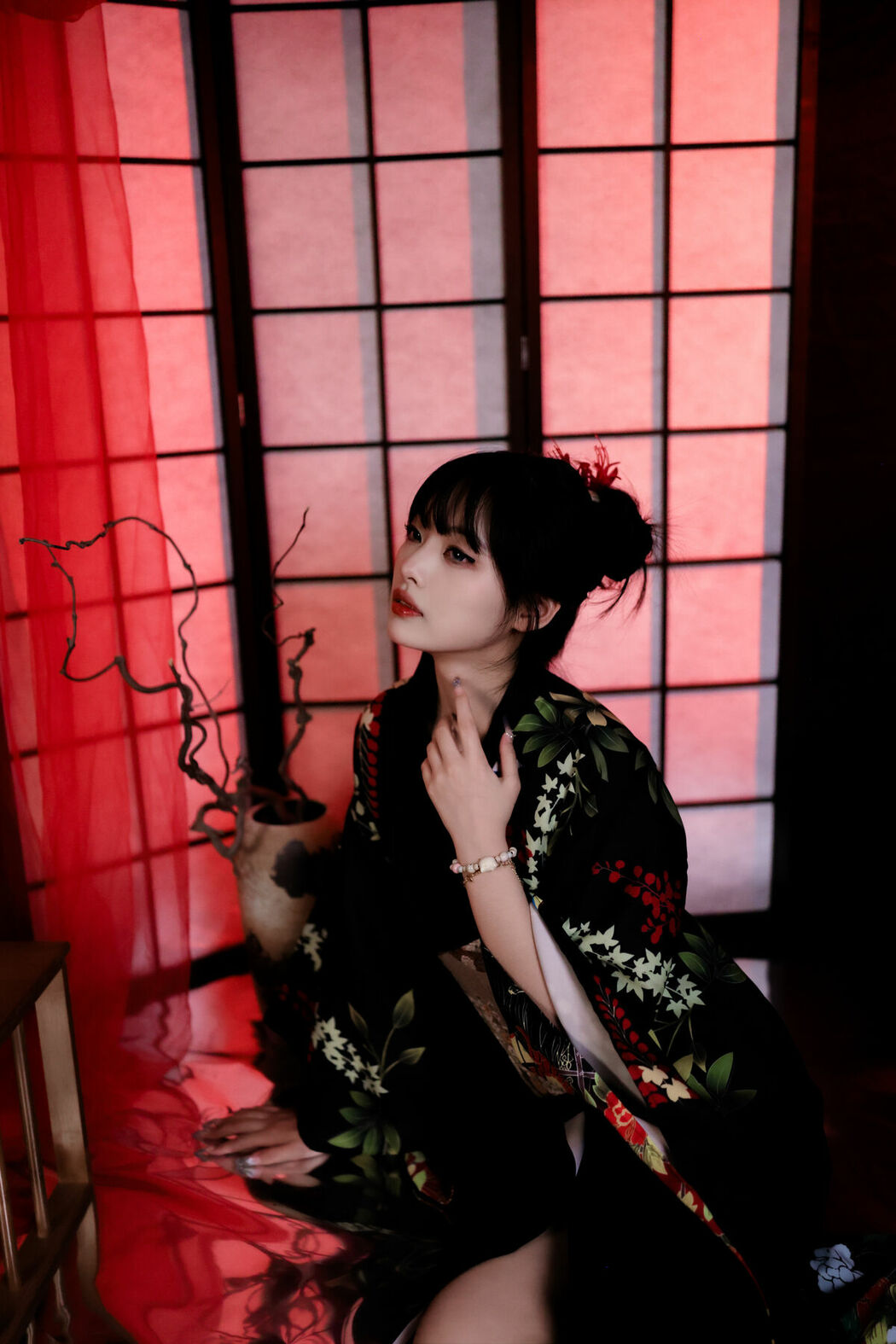 YiTuYu艺图语 Vol.9855 ## (26P)