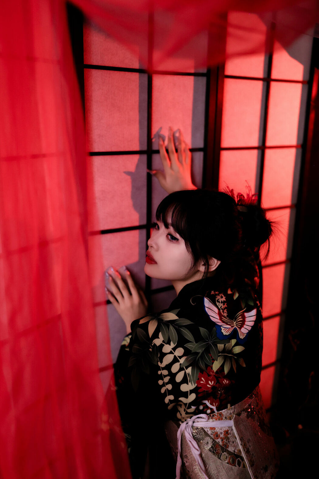 YiTuYu艺图语 Vol.9855 ## (26P)