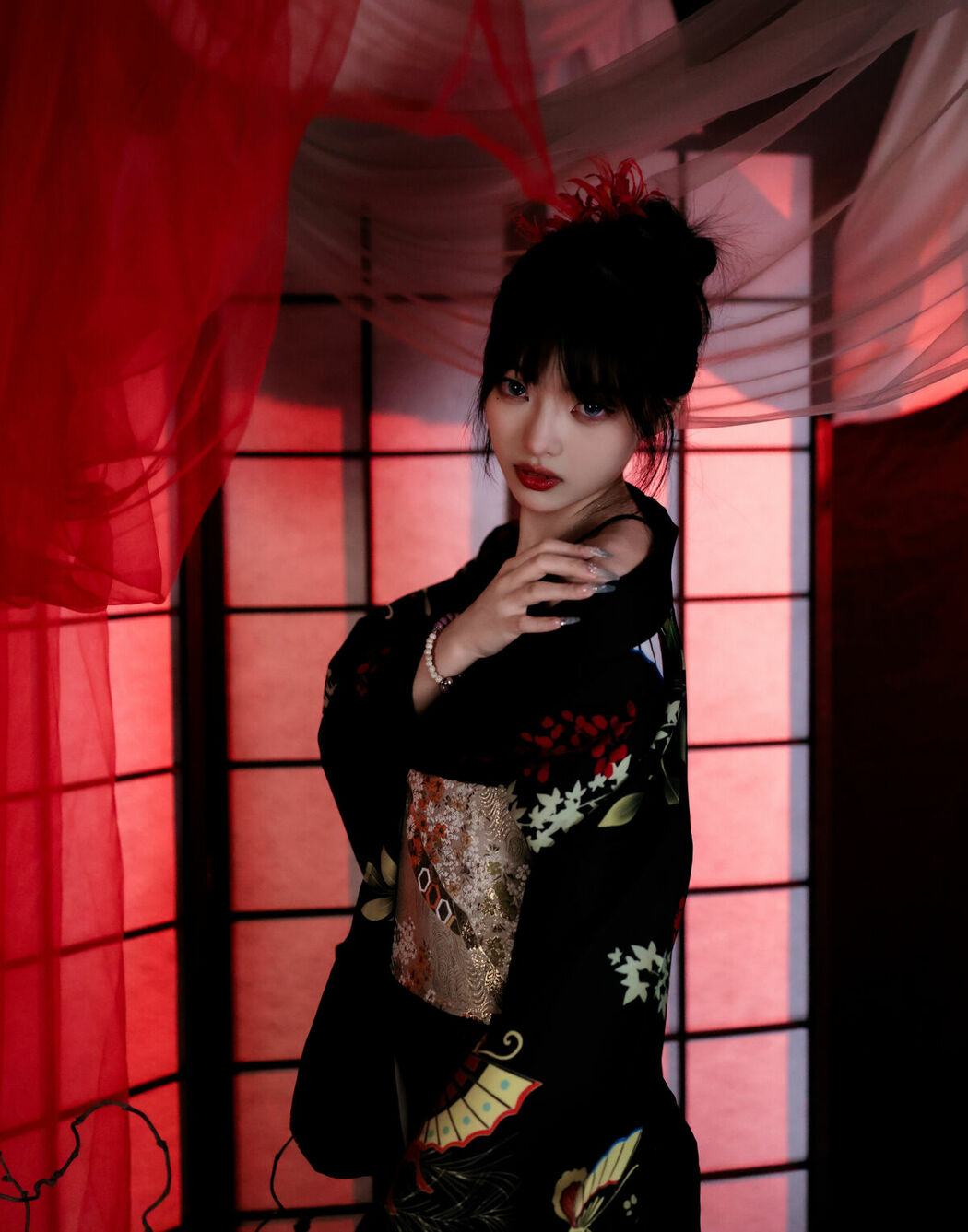 YiTuYu艺图语 Vol.9855 ## (26P)