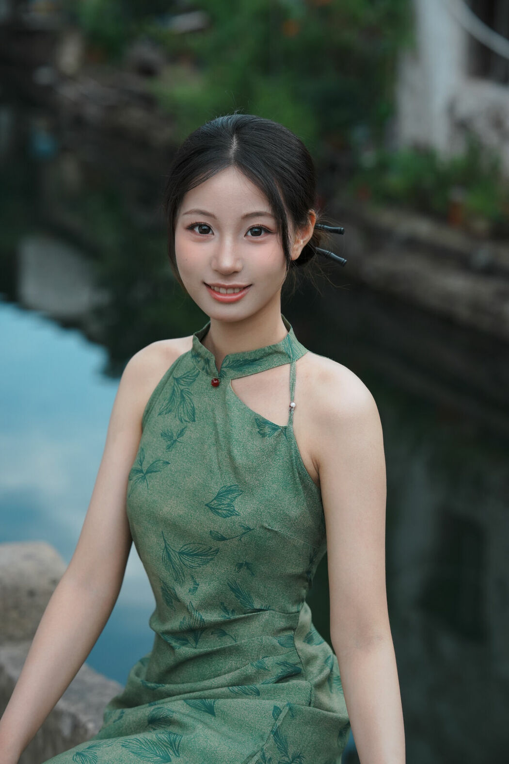 YiTuYu艺图语 Vol.9859 Xiao U (18P)