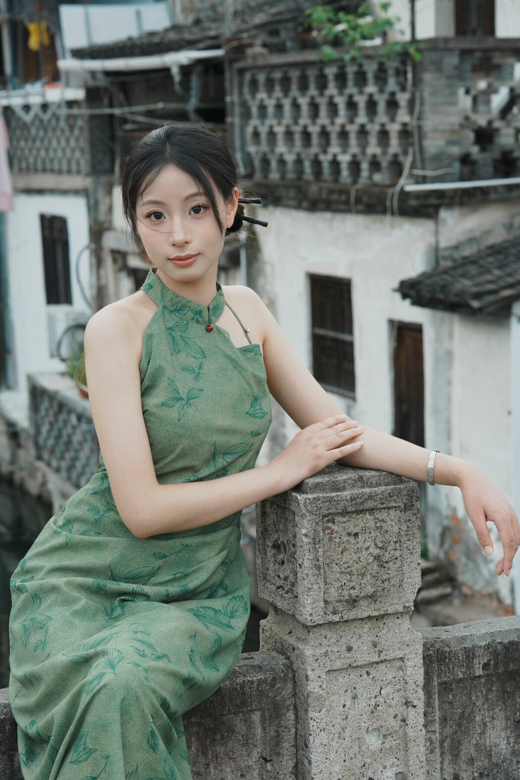 YiTuYu艺图语 Vol.9859 Xiao U (18P)