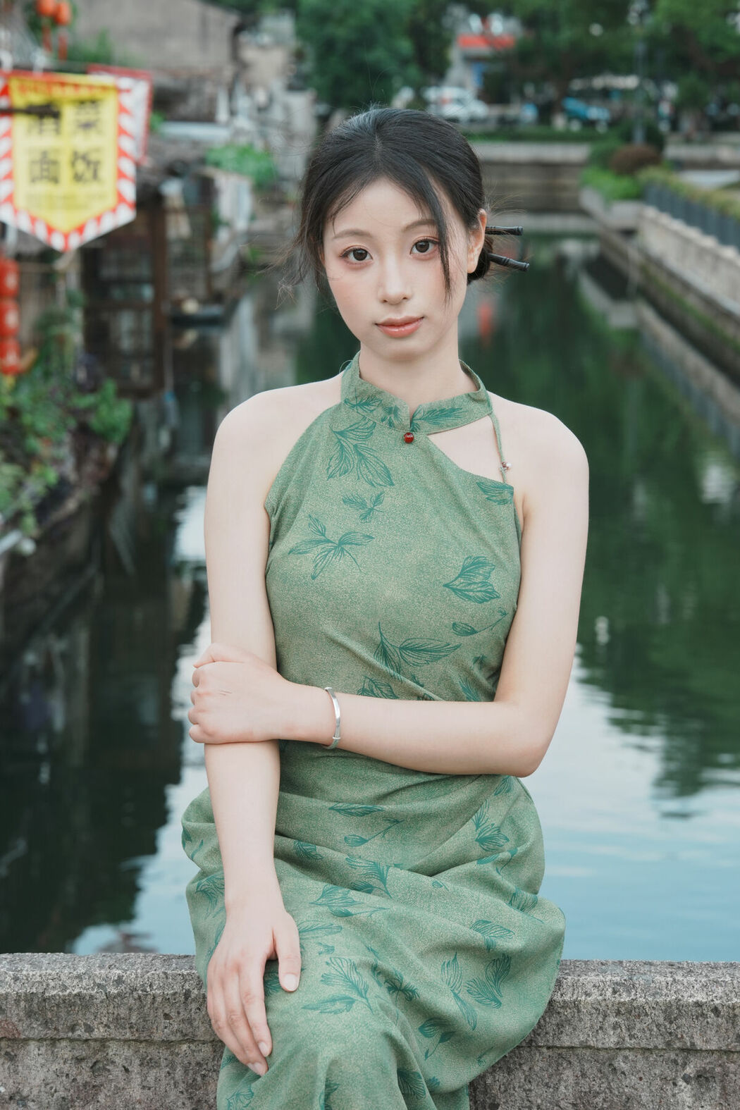 YiTuYu艺图语 Vol.9859 Xiao U (18P)