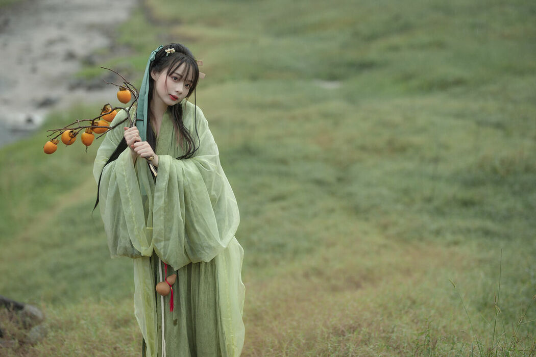 YiTuYu艺图语 Vol.9864 Qi Ji Xiu Xiu (15P)