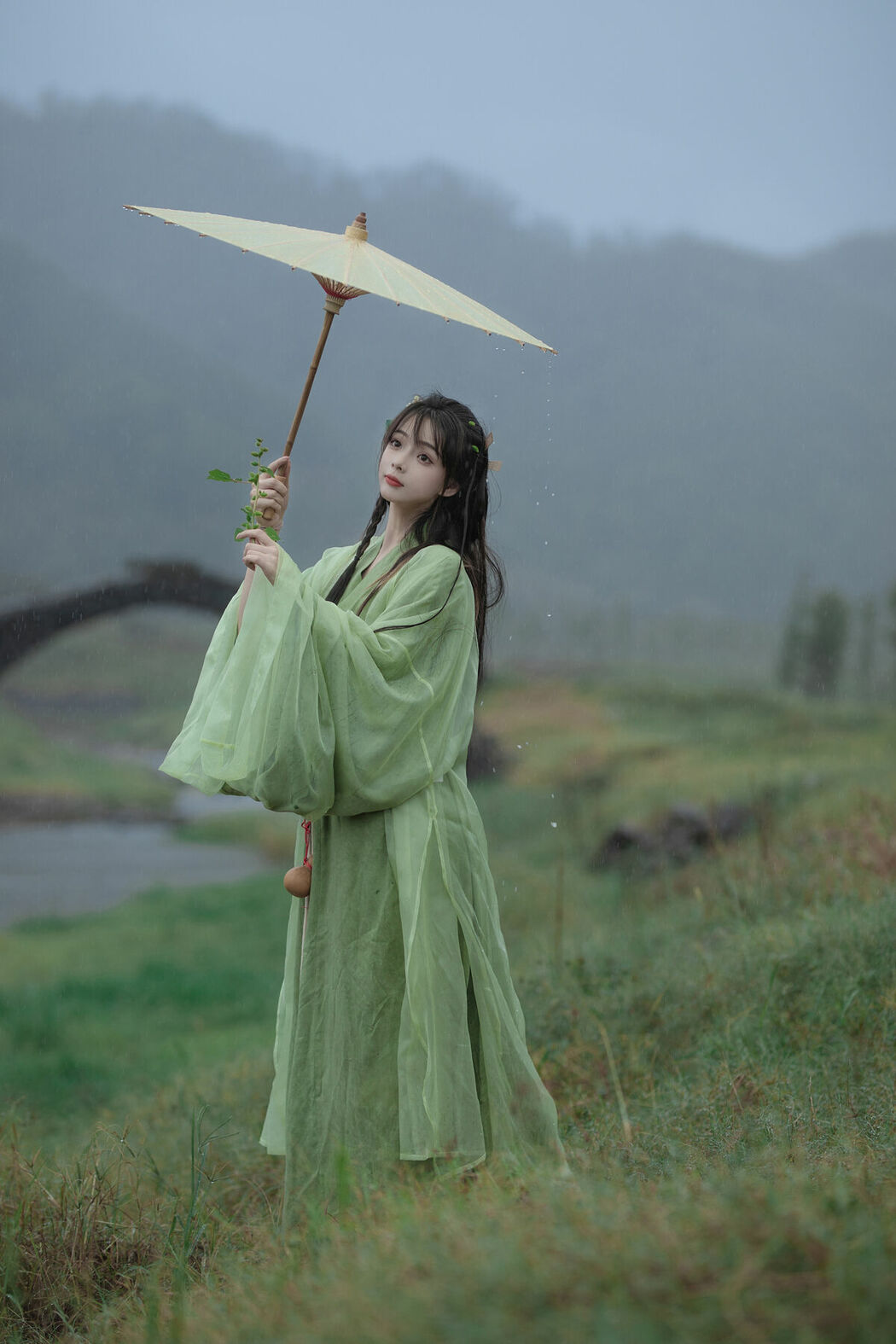 YiTuYu艺图语 Vol.9864 Qi Ji Xiu Xiu (15P)