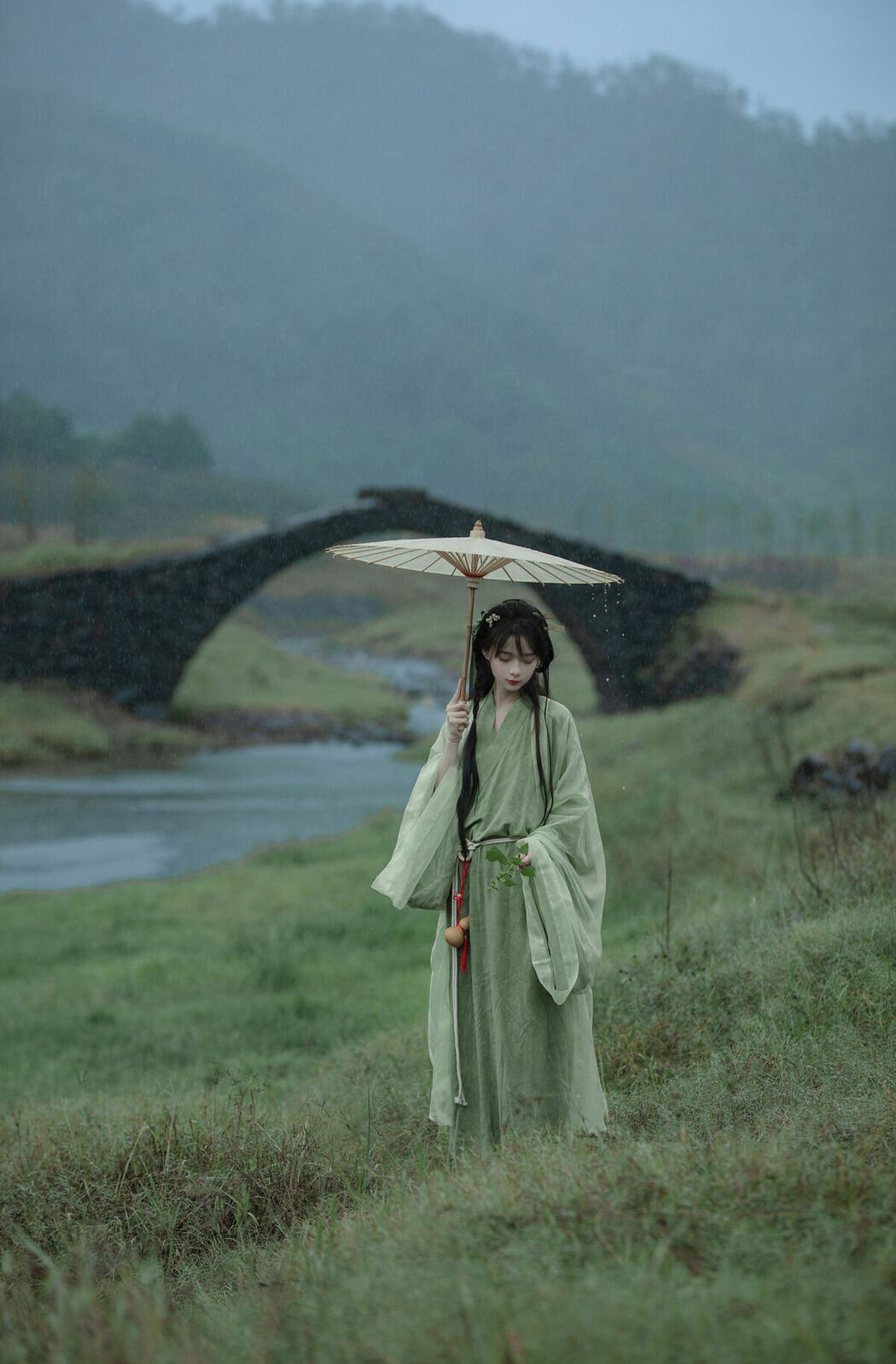 YiTuYu艺图语 Vol.9864 Qi Ji Xiu Xiu (15P)