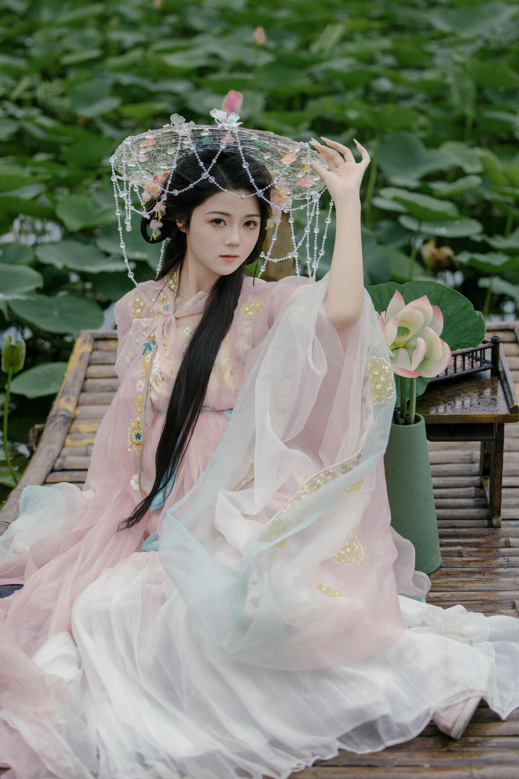 YiTuYu艺图语 Vol.9865 A Lin (26P)