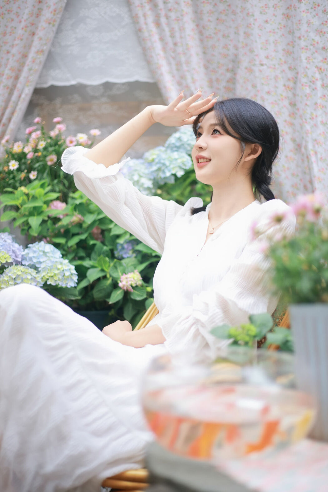 YiTuYu艺图语 Vol.9866 Jing Zi Zi (14P)