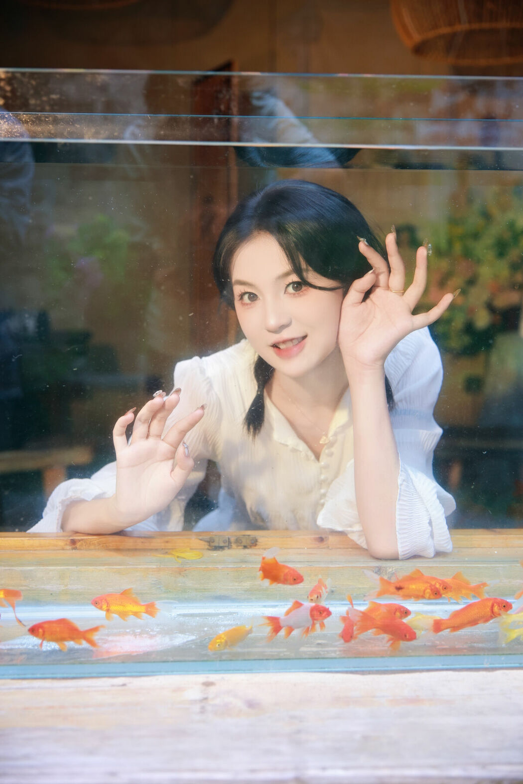 YiTuYu艺图语 Vol.9866 Jing Zi Zi (14P)