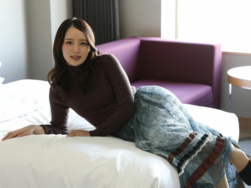 JP Kanna Fuji 藤かんな – 開業医の妻で元モデルという美貌の持ち主 (83P)