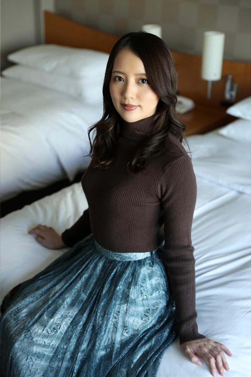 JP Kanna Fuji 藤かんな – 開業医の妻で元モデルという美貌の持ち主 (83P)