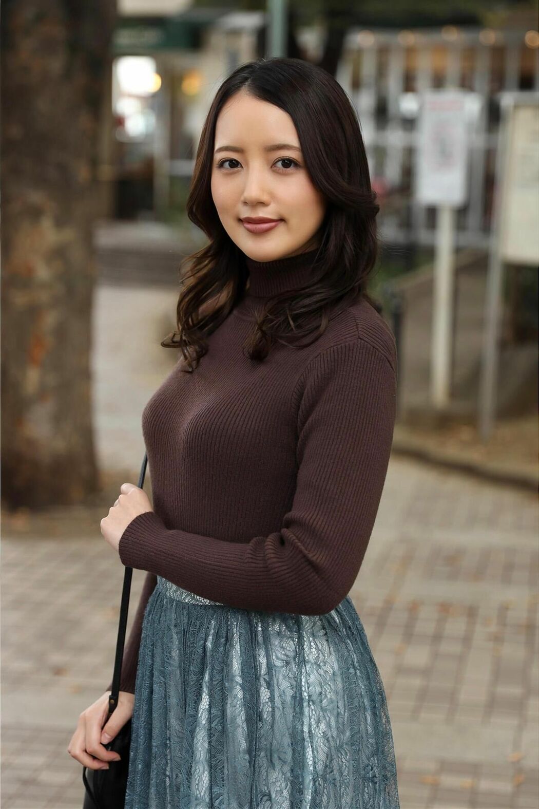 JP Kanna Fuji 藤かんな – 開業医の妻で元モデルという美貌の持ち主 (83P)