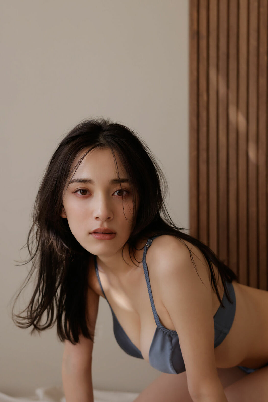 JP Tomaru Sayaka 都丸紗也華 – FRIDAYデジタル写真集​ 柔肌グラマラス 豪華100カット超完全版 (108P)