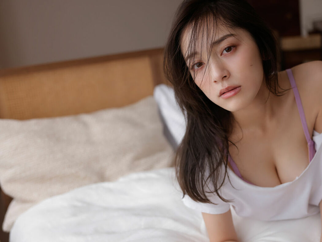 JP Tomaru Sayaka 都丸紗也華 – FRIDAYデジタル写真集​ 柔肌グラマラス 豪華100カット超完全版 (108P)