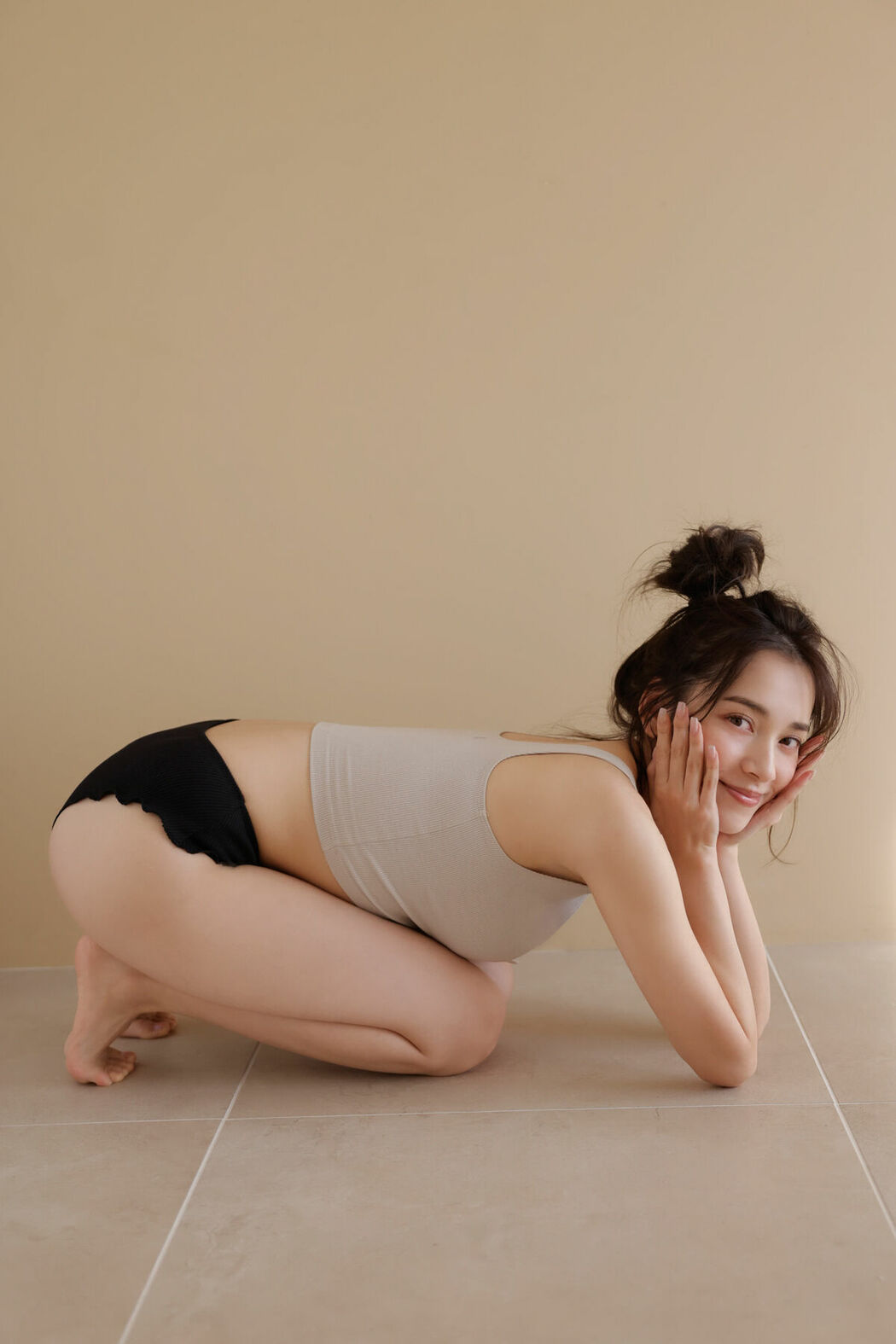 JP Tomaru Sayaka 都丸紗也華 – FRIDAYデジタル写真集​ 柔肌グラマラス 豪華100カット超完全版 (108P)