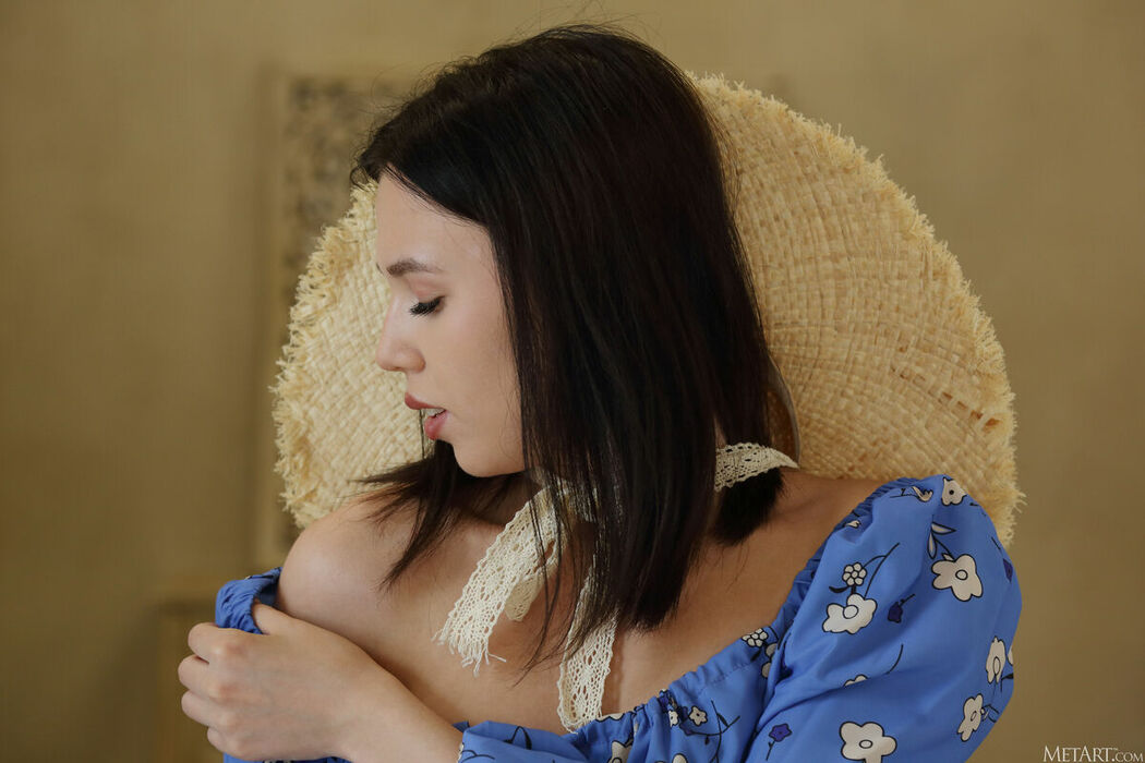 MetArt Kris Si – Blue Dress Part01 (59P)
