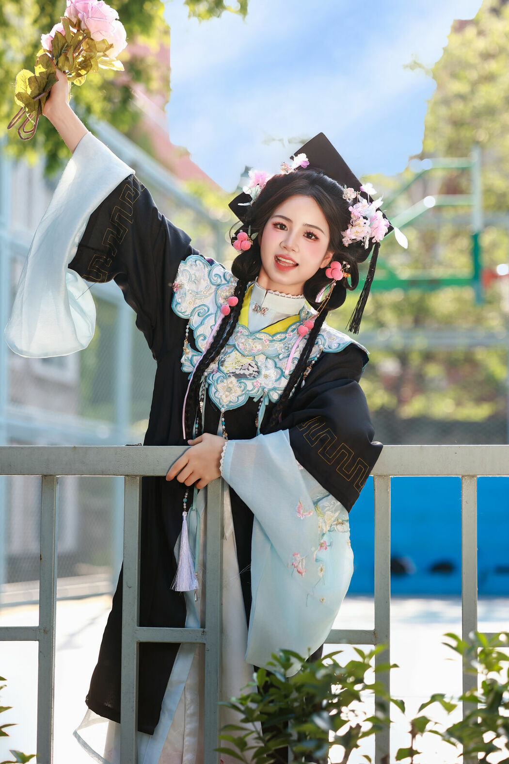 YiTuYu艺图语 Vol.9871 Xiao Du Tong Xue (17P)