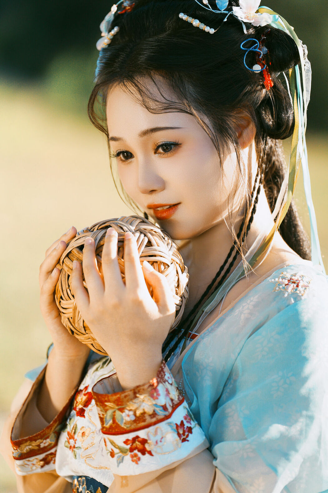 YiTuYu艺图语 Vol.9878 Yang Yang Yang Ya (23P)