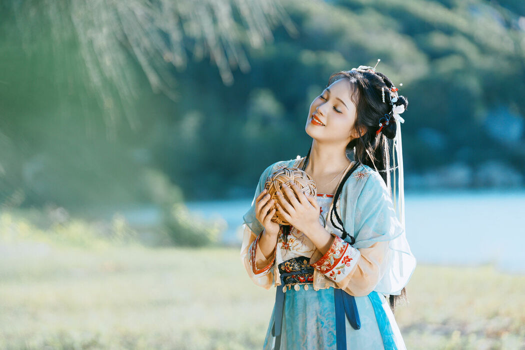 YiTuYu艺图语 Vol.9878 Yang Yang Yang Ya (23P)