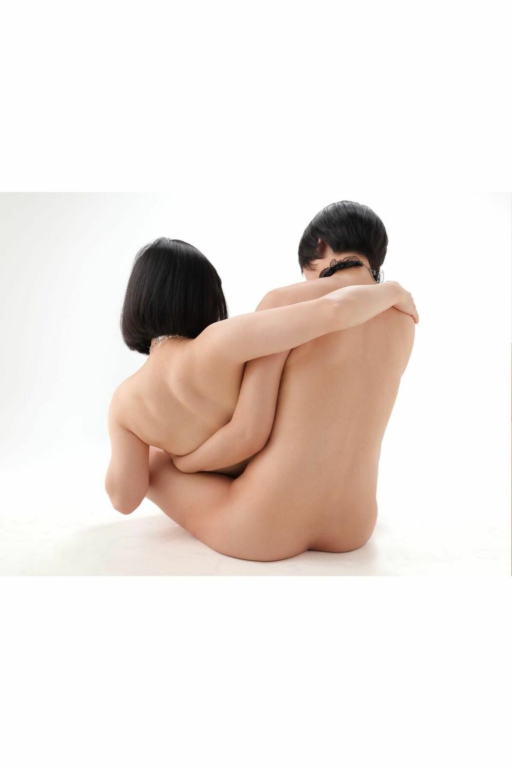 JP Kanon Urara 花音うらら And Monami Suzu もなみ鈴 – 絶対的48手ポーズブック ヌードポーズ写真集 Part01 (57P)
