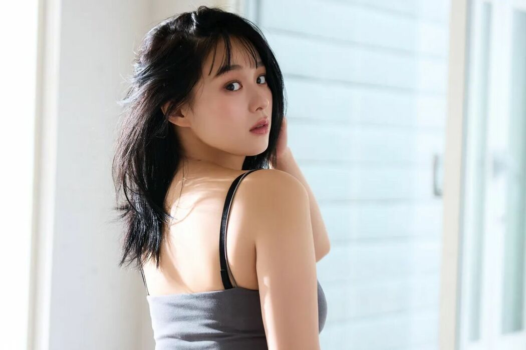JP Mao Takano 髙野真央 – FRIDAY Monthly Girl 057 完全未発表100カットAndムービー Part01 (52P – 1V)