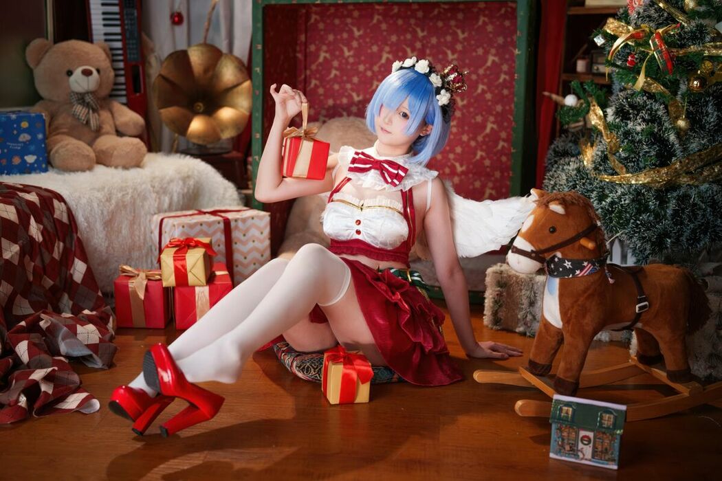 Coser@Seele麦麦 – 蕾姆 圣诞物语 (64P)