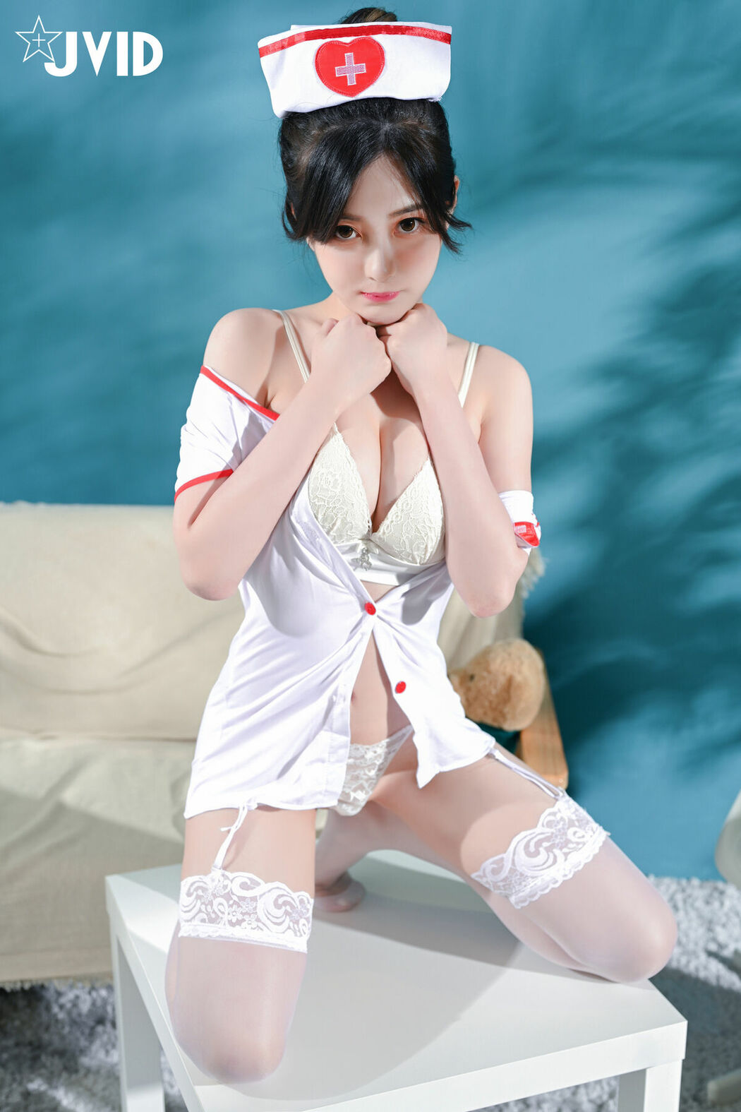 Li Nai Jiang Rina 璃奈酱Rina – 打完疫苗是不是發燒酸痛痛小護士璃奈醬全心陪伴照顧你還沒輪到打疫苗超幹沒關係璃奈醬腳開開給你在神鮑裡注入白色汁液 Part02 (55P)