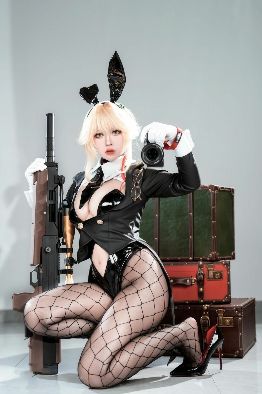Coser@半半子 – 愛德ェントバニー (63P)