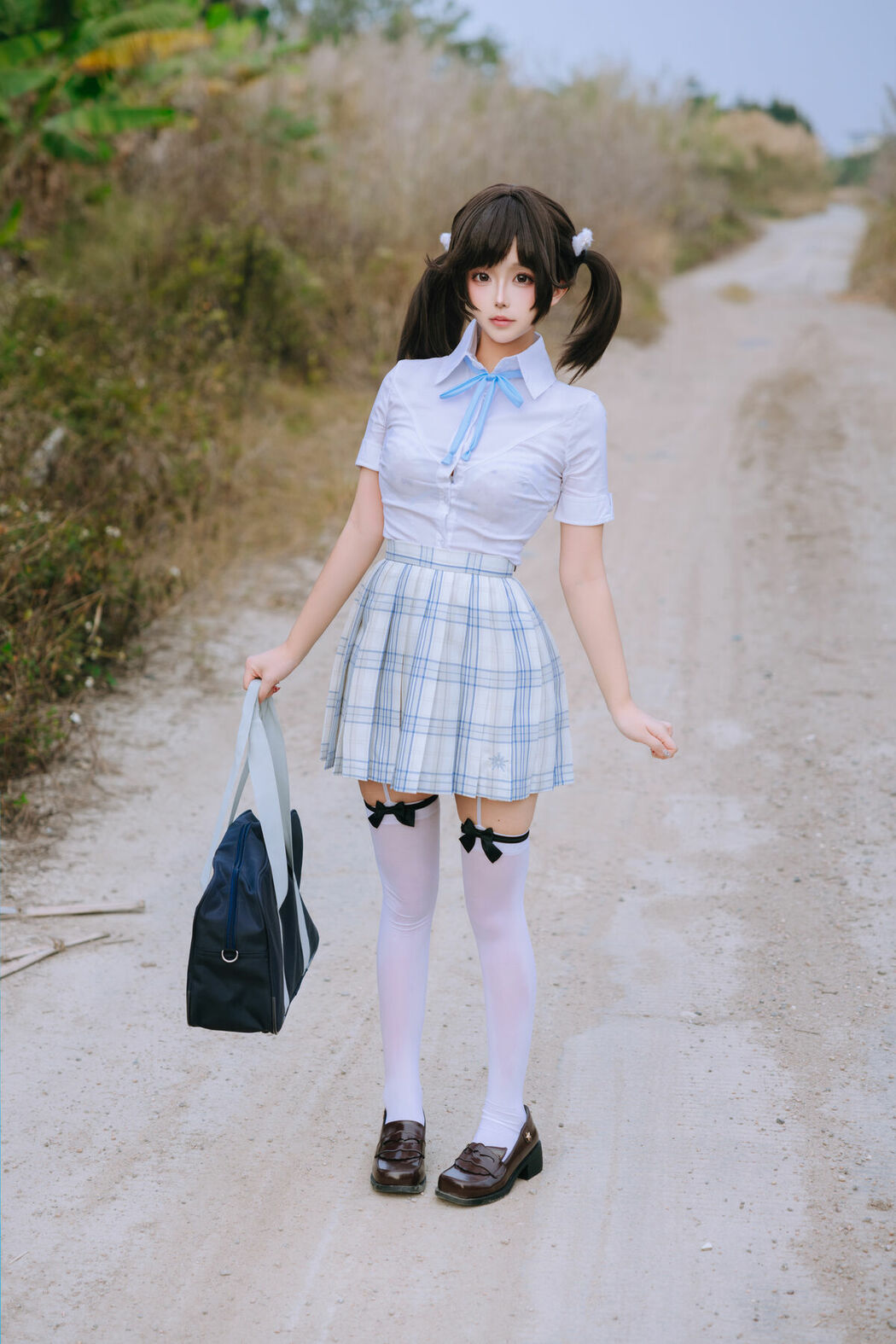 Coser@日奈娇 – 女高 Part01 (63P – 5V)
