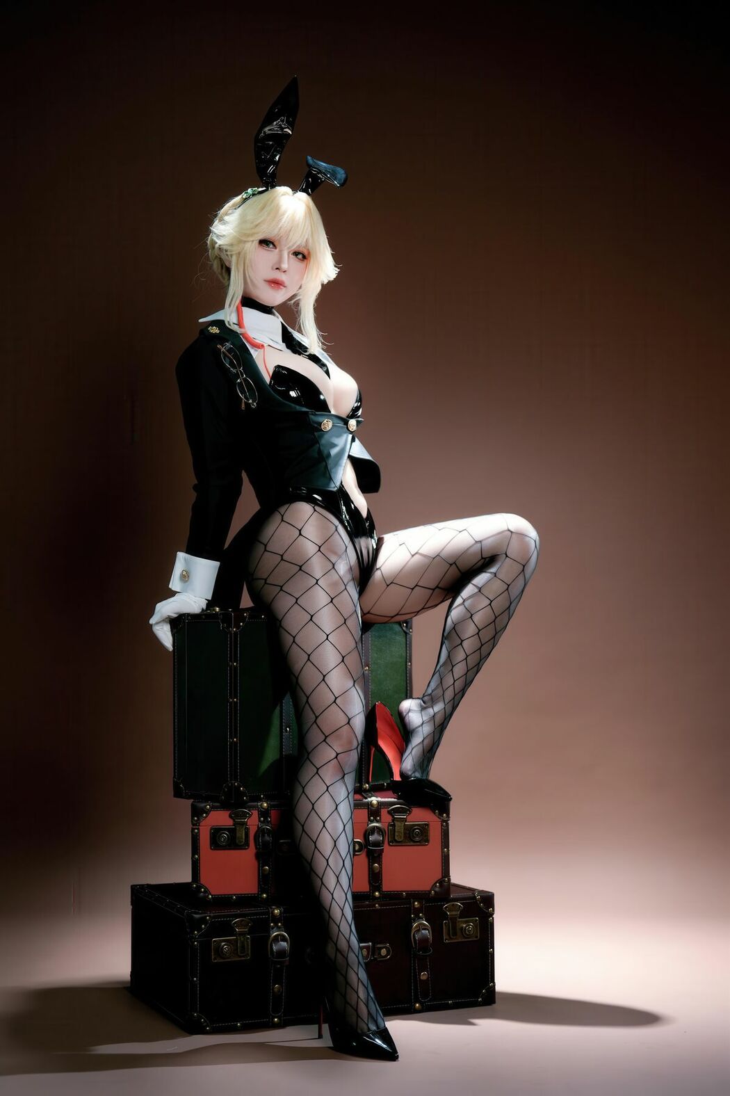 Coser@半半子 – 愛德ェントバニー (63P)