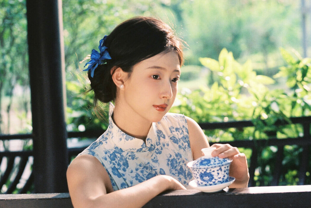 YiTuYu艺图语 Vol.9882 Xiao Wei Xiao Wei (17P)