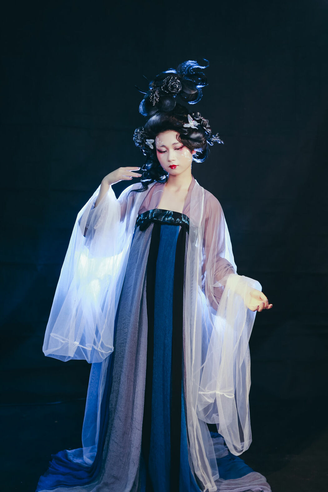 YiTuYu艺图语 Vol.9880 Wei Lan (51P)
