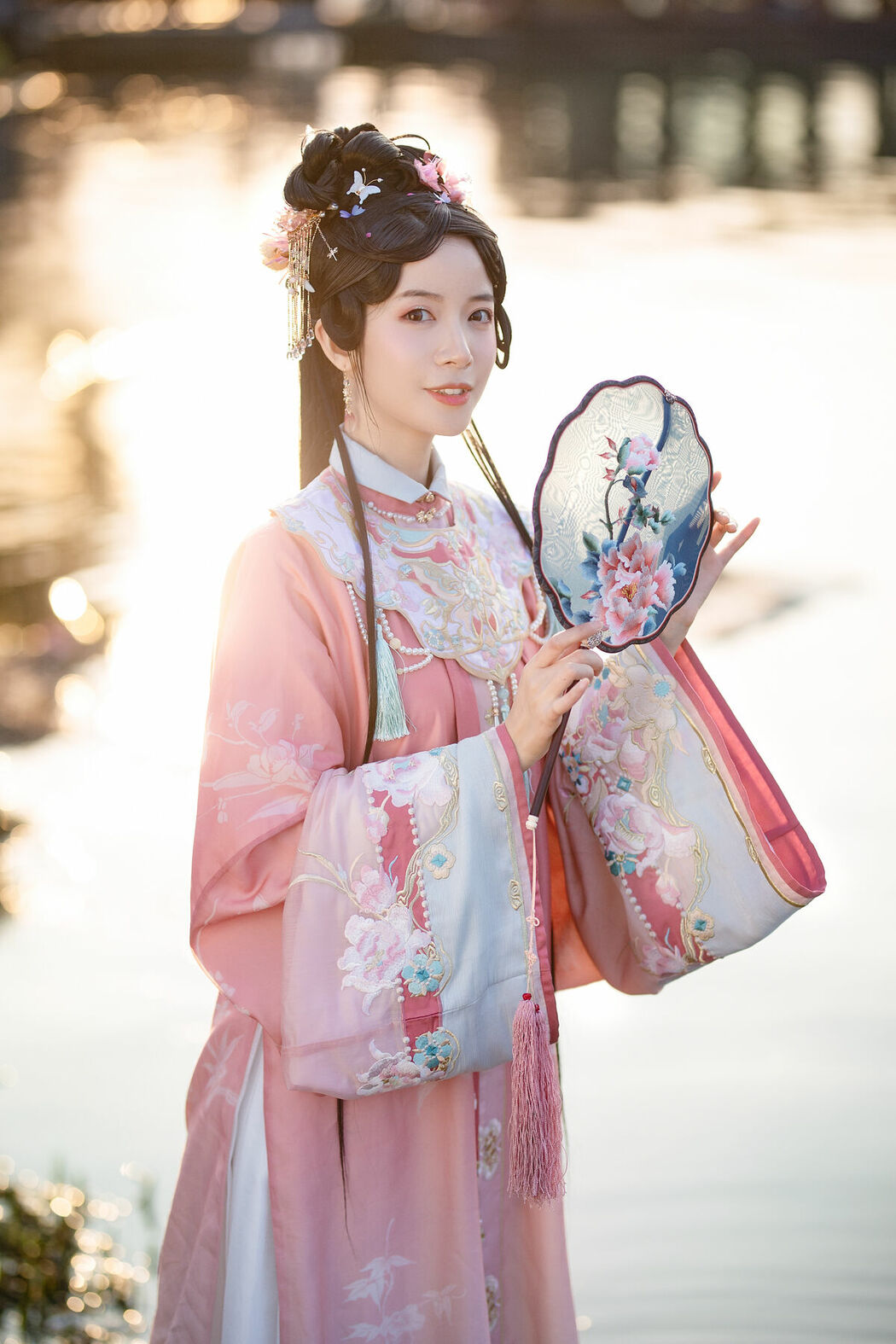 YiTuYu艺图语 Vol.9884 Yi Zhi a Meng Zai (15P)