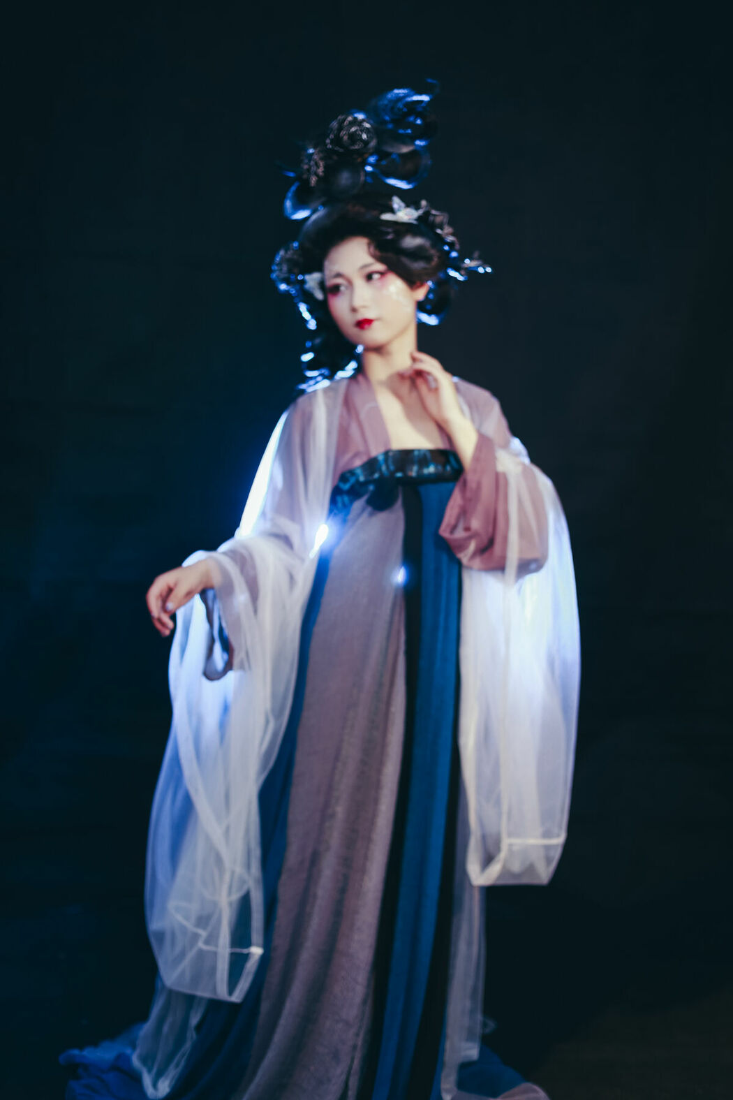 YiTuYu艺图语 Vol.9880 Wei Lan (51P)