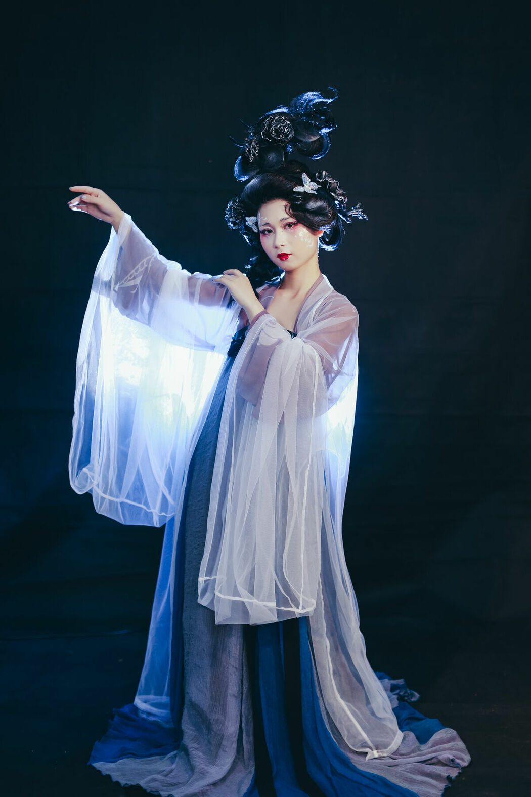 YiTuYu艺图语 Vol.9880 Wei Lan (51P)