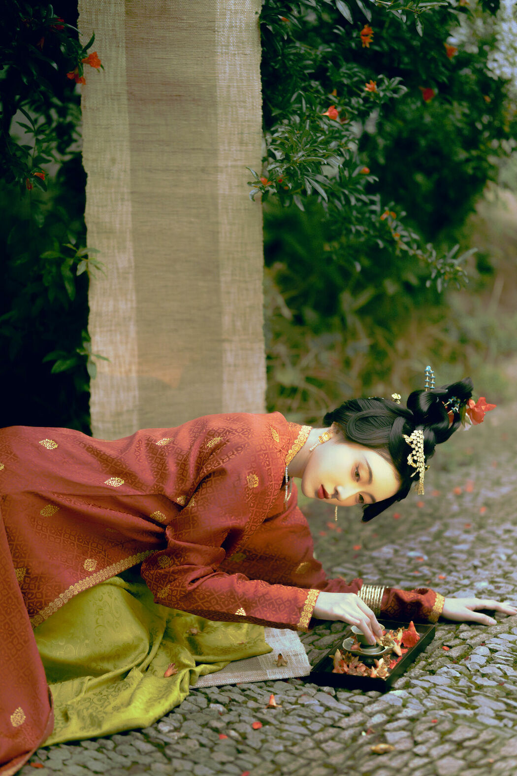 YiTuYu艺图语 Vol.9883 Yi Zhi Shu Zi Jun (20P)