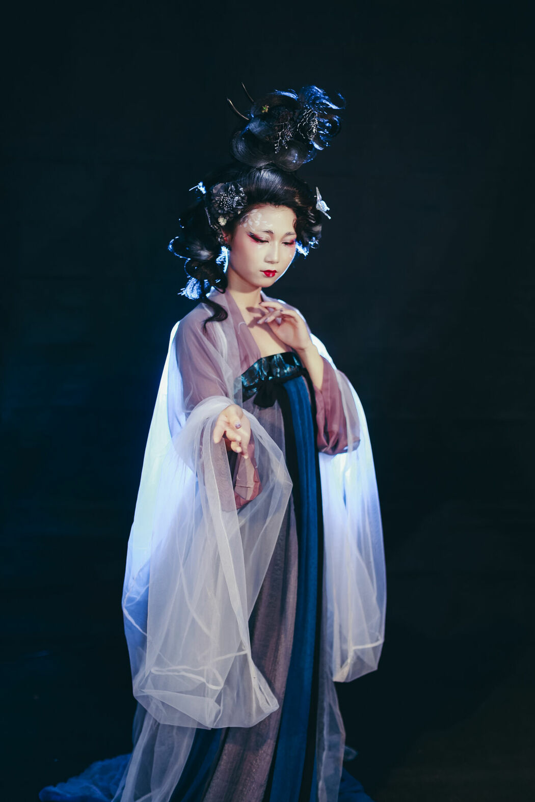 YiTuYu艺图语 Vol.9880 Wei Lan (51P)