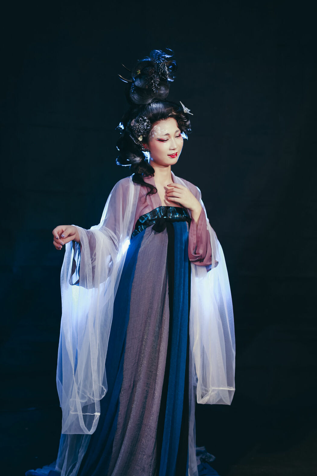 YiTuYu艺图语 Vol.9880 Wei Lan (51P)