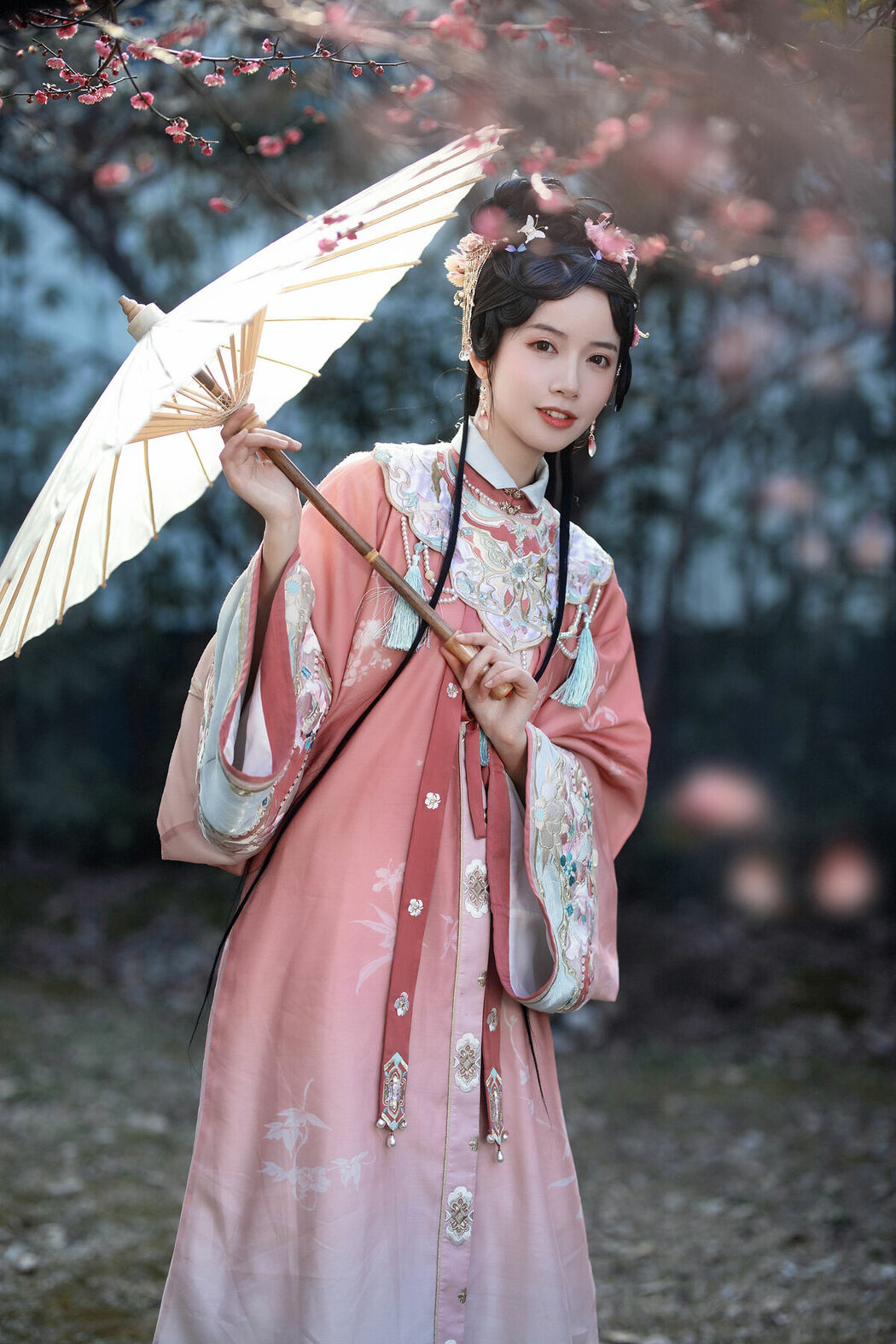 YiTuYu艺图语 Vol.9884 Yi Zhi a Meng Zai (15P)