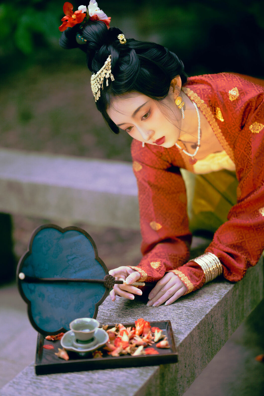 YiTuYu艺图语 Vol.9883 Yi Zhi Shu Zi Jun (20P)