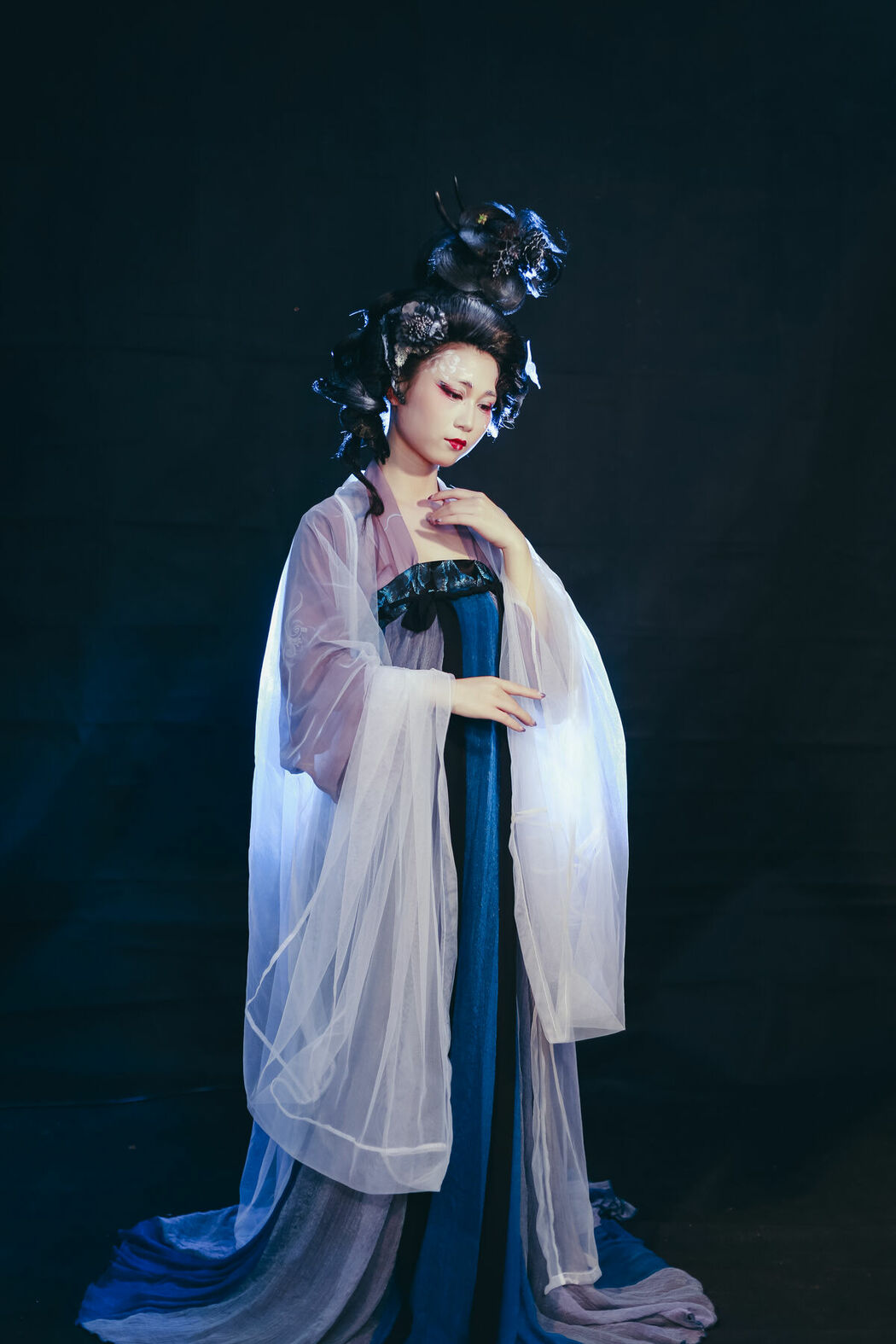 YiTuYu艺图语 Vol.9880 Wei Lan (51P)