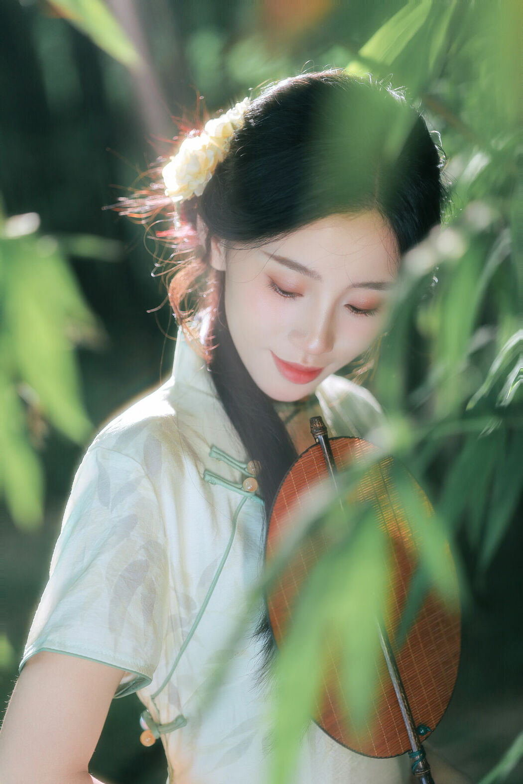 YiTuYu艺图语 Vol.9886 Zhong Ting Er (15P)