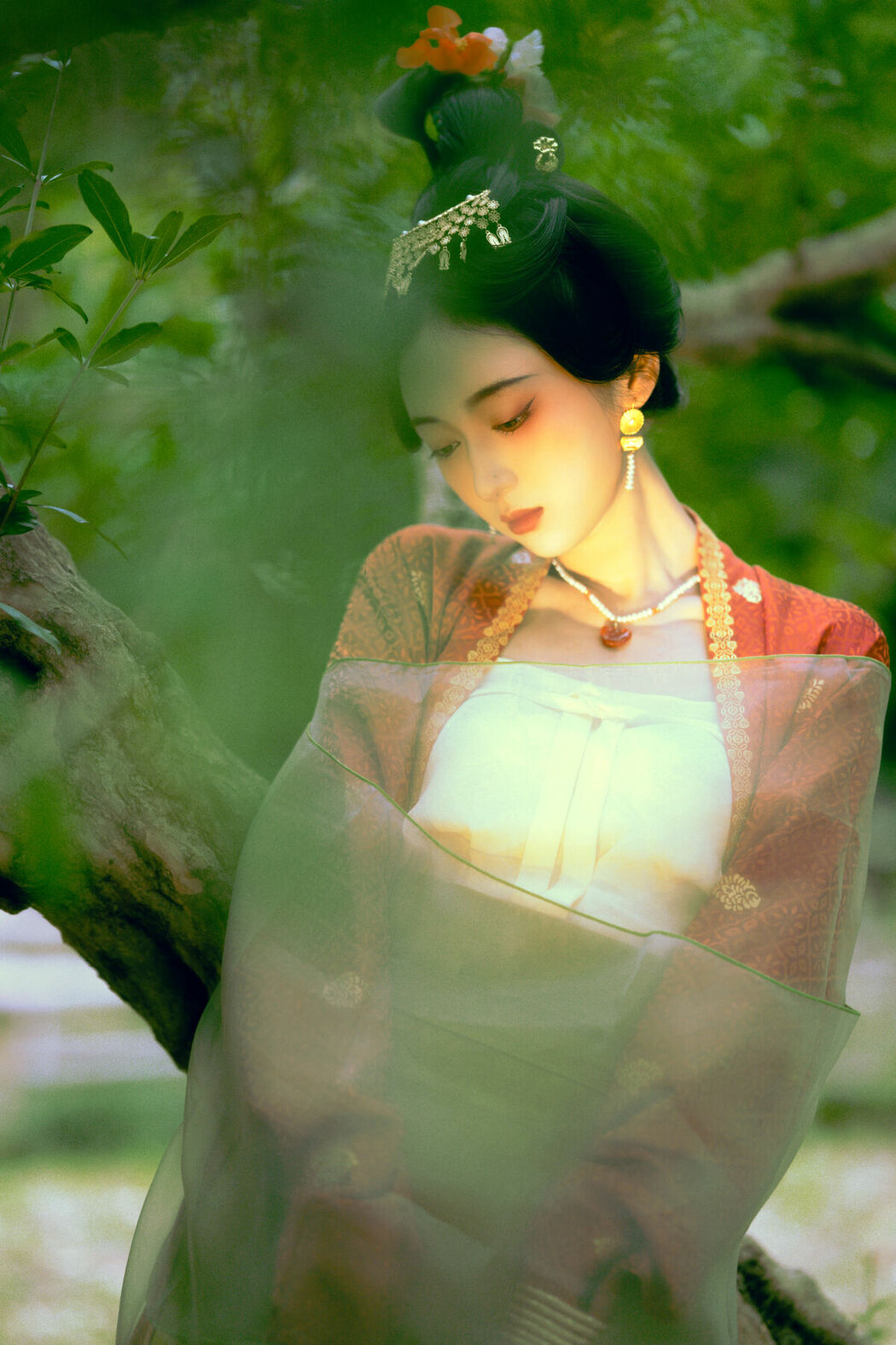 YiTuYu艺图语 Vol.9883 Yi Zhi Shu Zi Jun (20P)